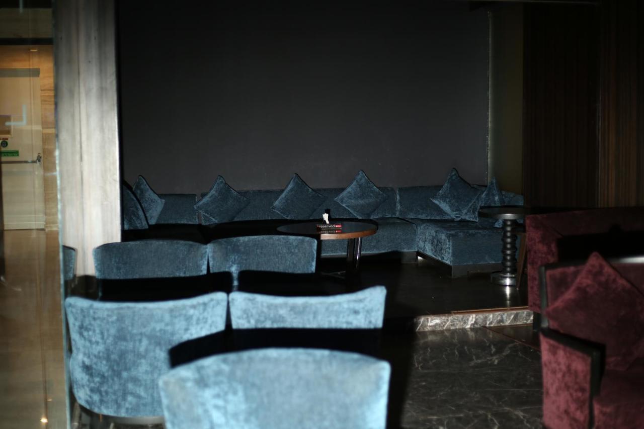 V 7 Hotel เชนไน ภายนอก รูปภาพ